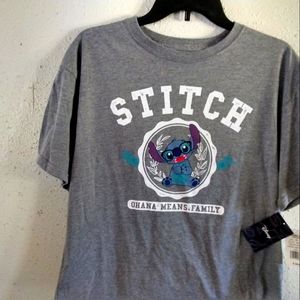 Junior girls Disney stitch tee shirt new never worn